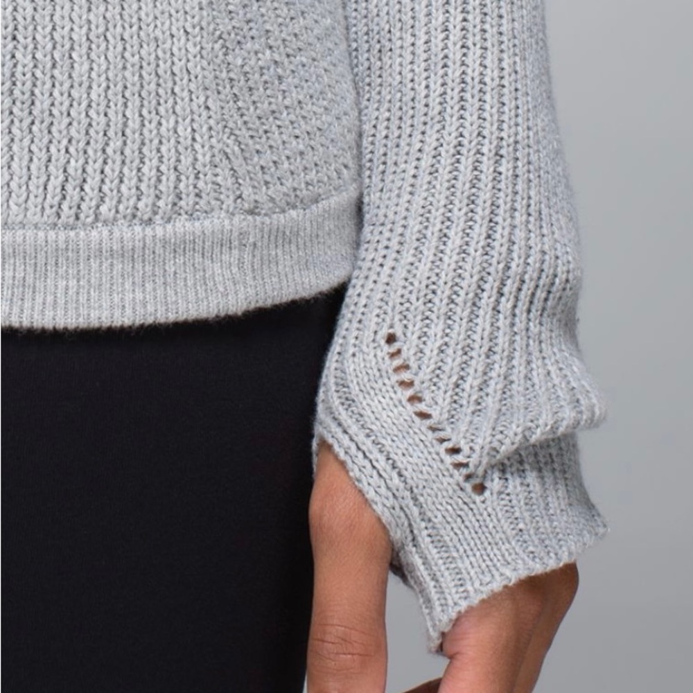 Lululemon The Sweater The Better in Heathered Medium Grey. Go by Measure… - Picture 6 of 13